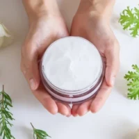 Doğal Bakım Kremleri